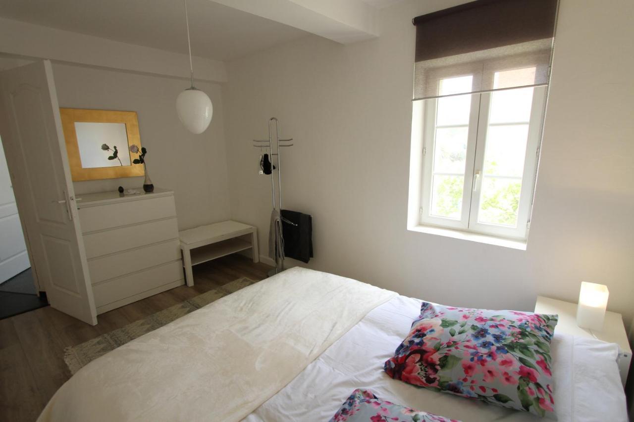 Maison Avec Piscine Et Jardin- 4 Chambres 8 Pers กูแอส์ ภายนอก รูปภาพ